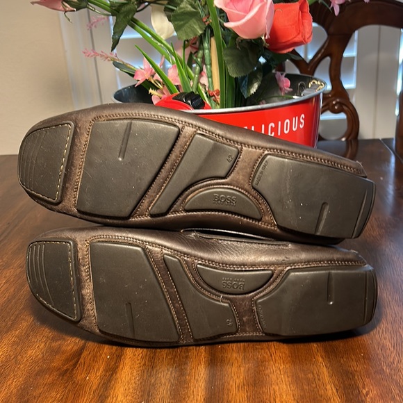 HOGO BOSS BROWN LEATHER DRIVER MOCCASIN. - Picture 8 of 12